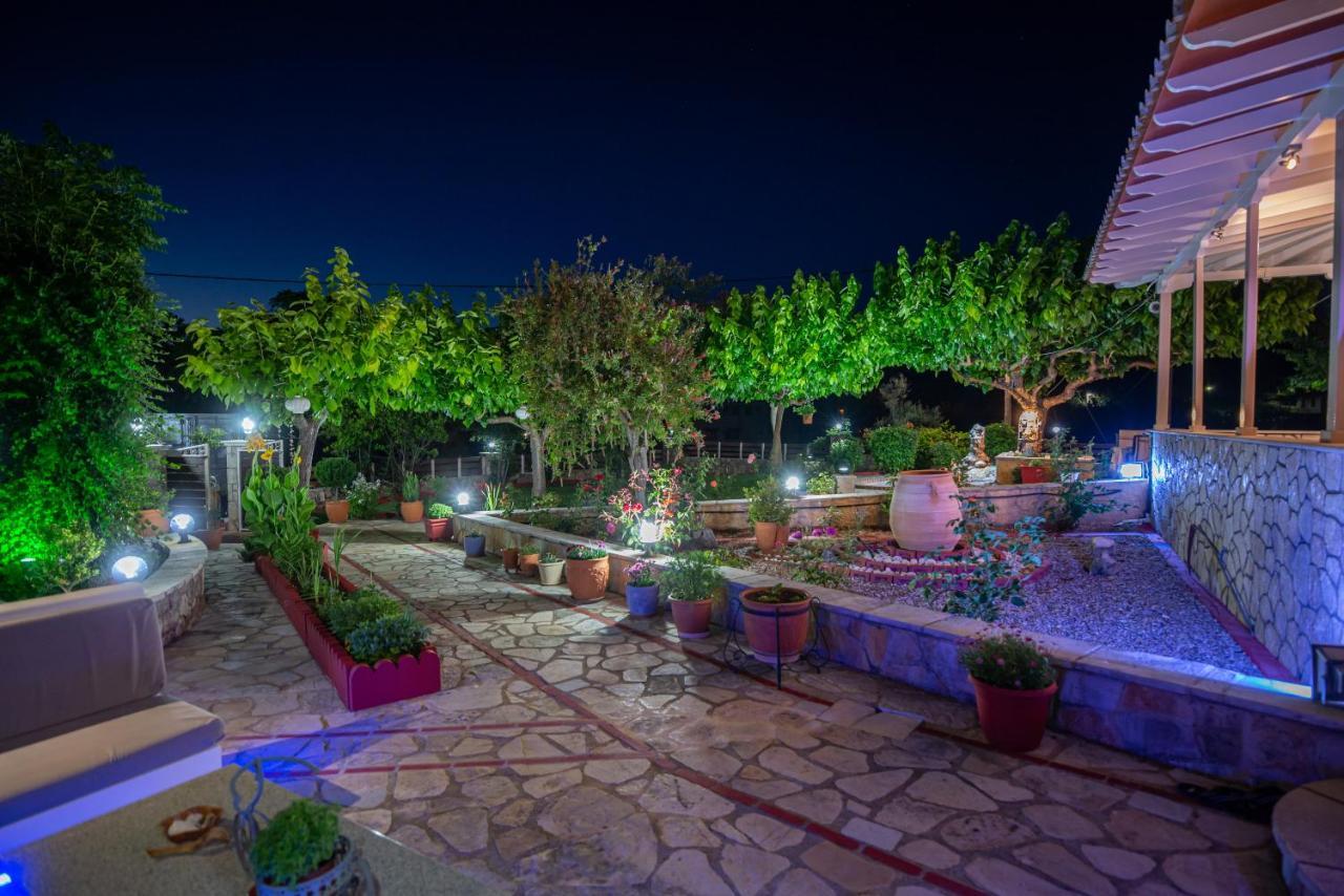 Rock Garden Villa Marandokhórion Exterior foto
